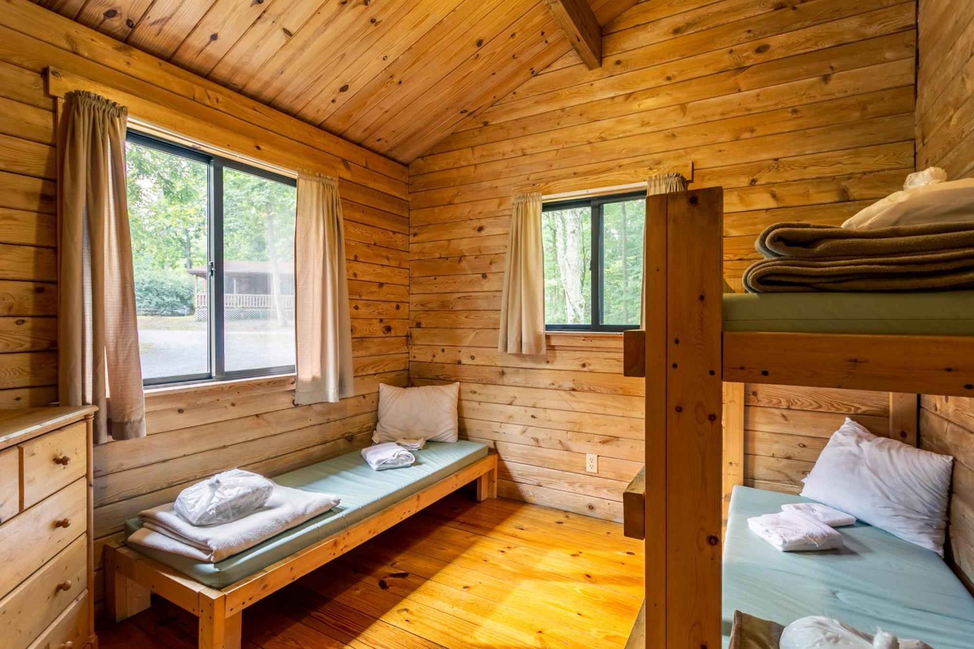 Three-Bedroom Deluxe Cottage