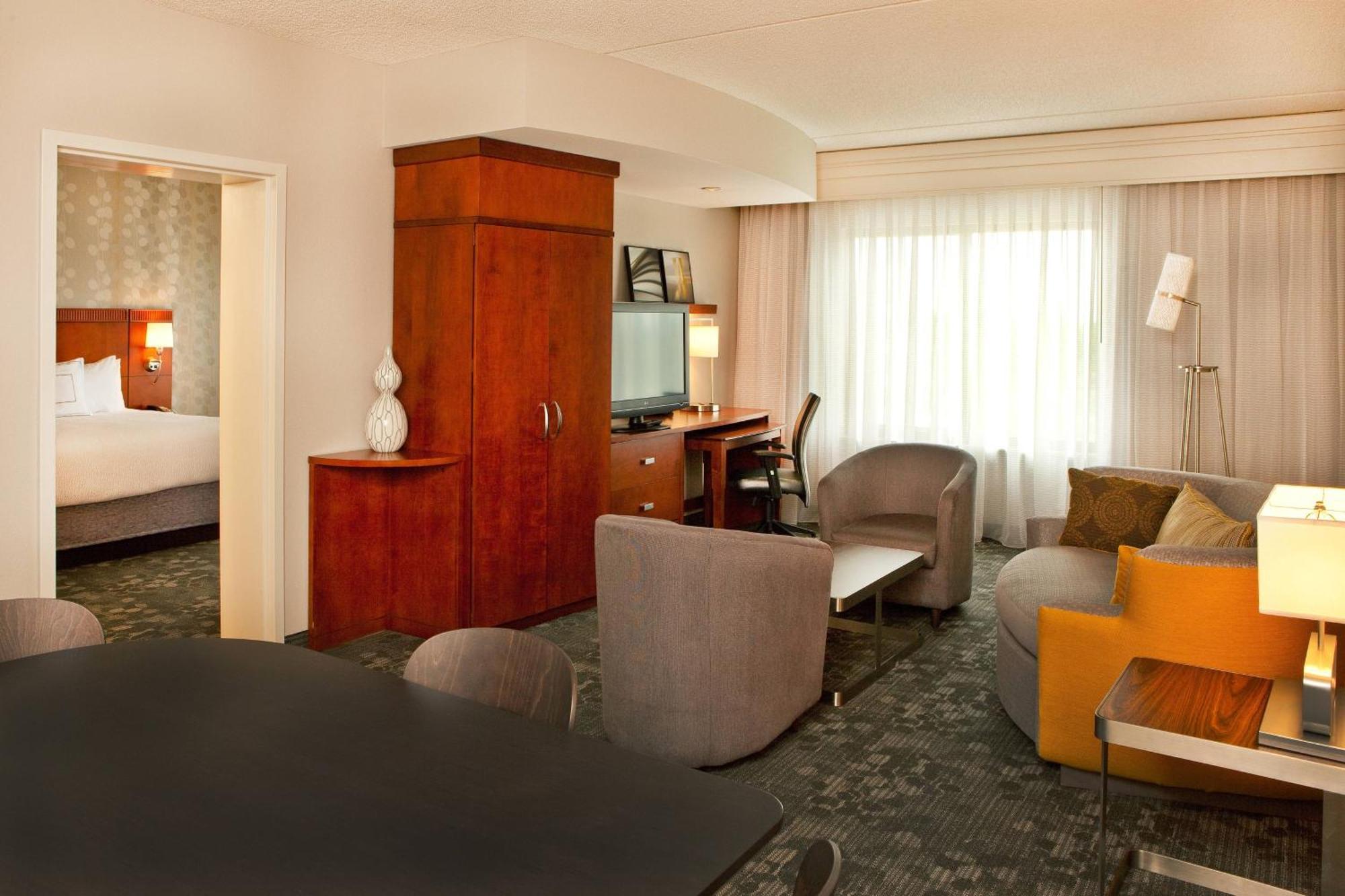 One-Bedroom King Suite Bathtub Sofa Bed Mobility Access or Hearing Accessible