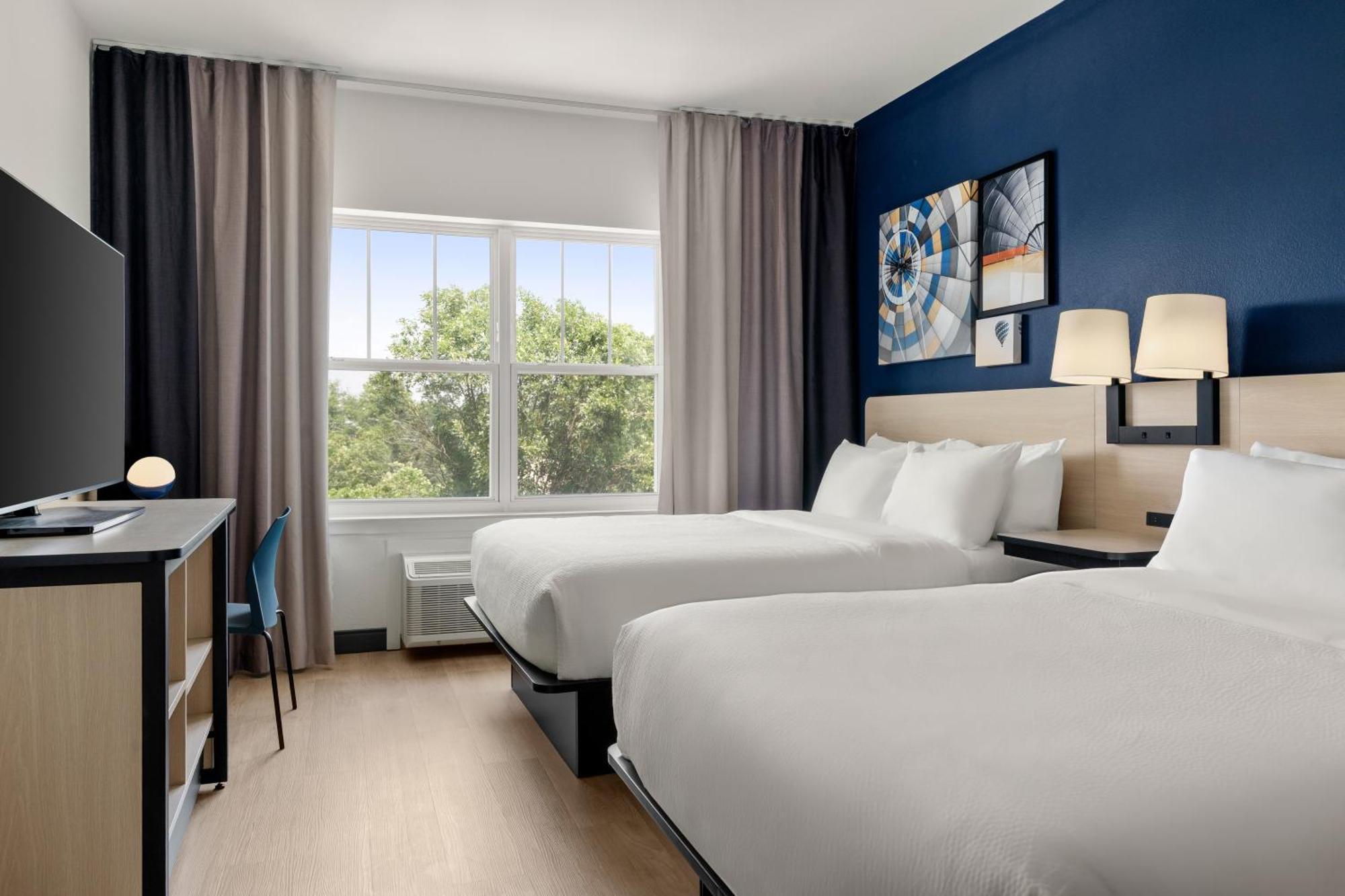 One-Bedroom Suite Two Queen Beds Sofa Bed
